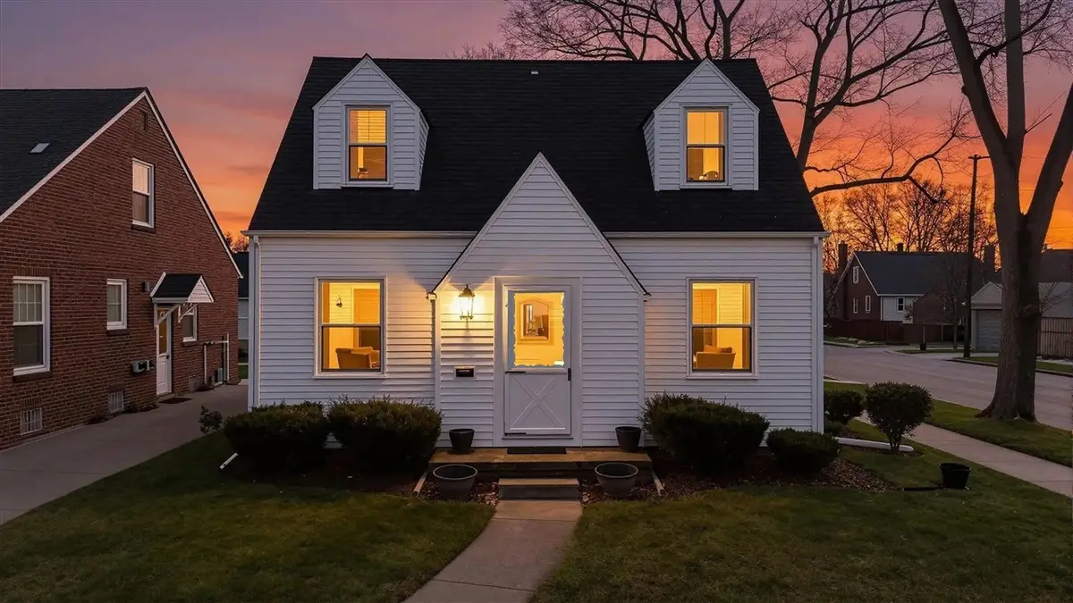 1000 N Elizabeth, Dearborn, MI 48128 - #1