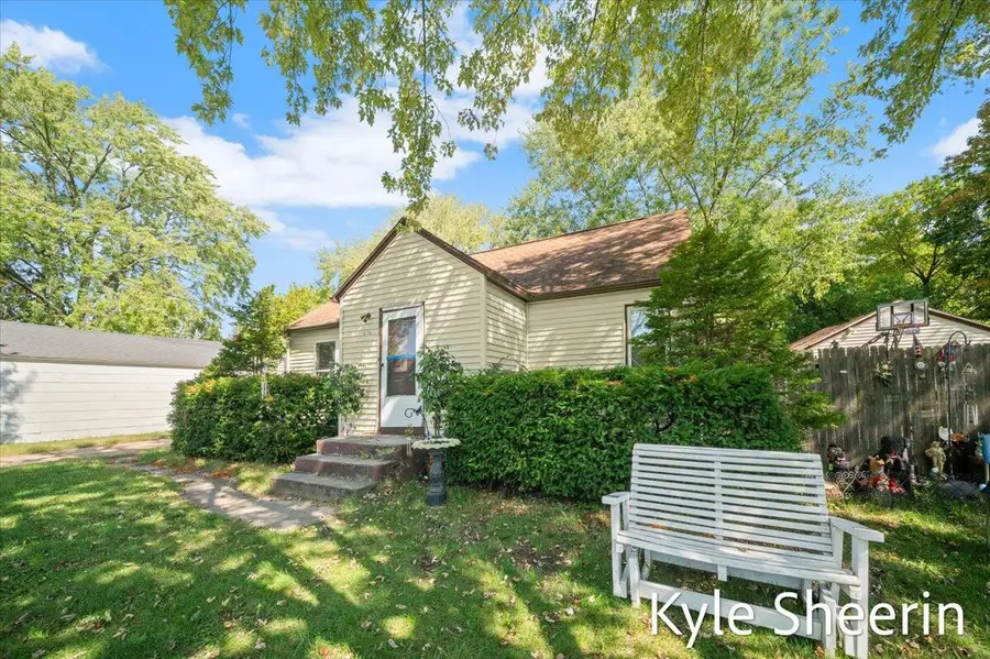 4104 Jefferson, Wyoming, MI 49548 - #2