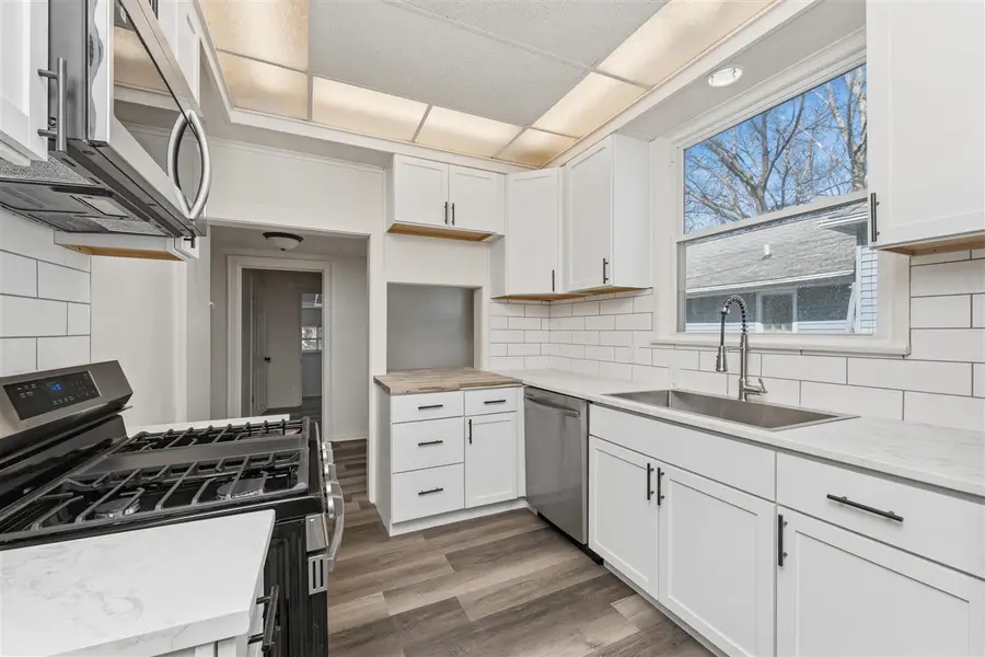 758 Pearl, Benton Harbor, MI 49022 - #3