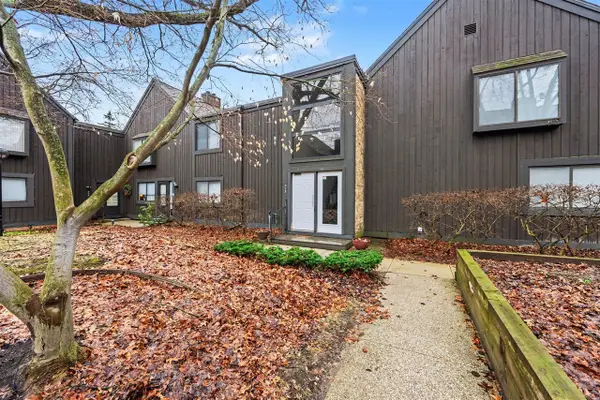 213 Paisley #B, Kalamazoo, MI 49006