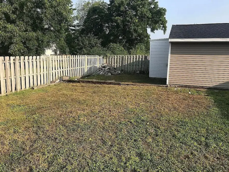 5647 Averill, Grand Rapids, MI 49548 - #3