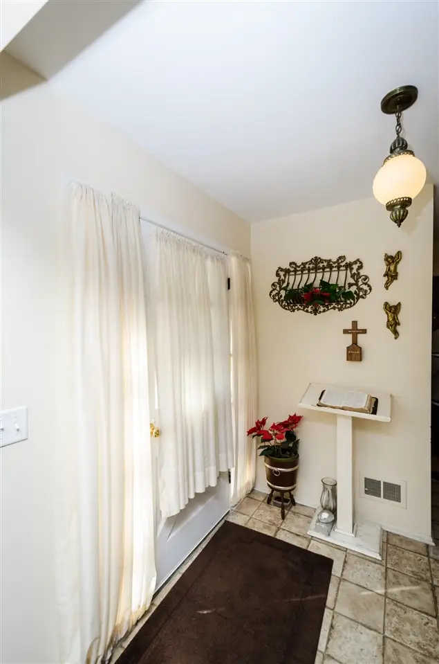 2474 Carriage, Ypsilanti, MI 48197 - #3