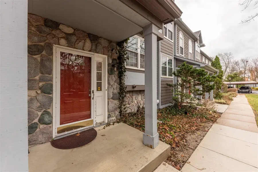 278 Lyn Anne #27, Ann Arbor, MI 48103 - #2