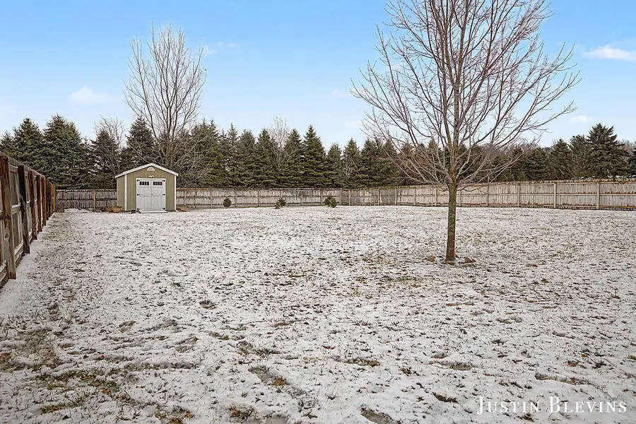 12018 Russell, Cedar Springs, MI 49319 - #3