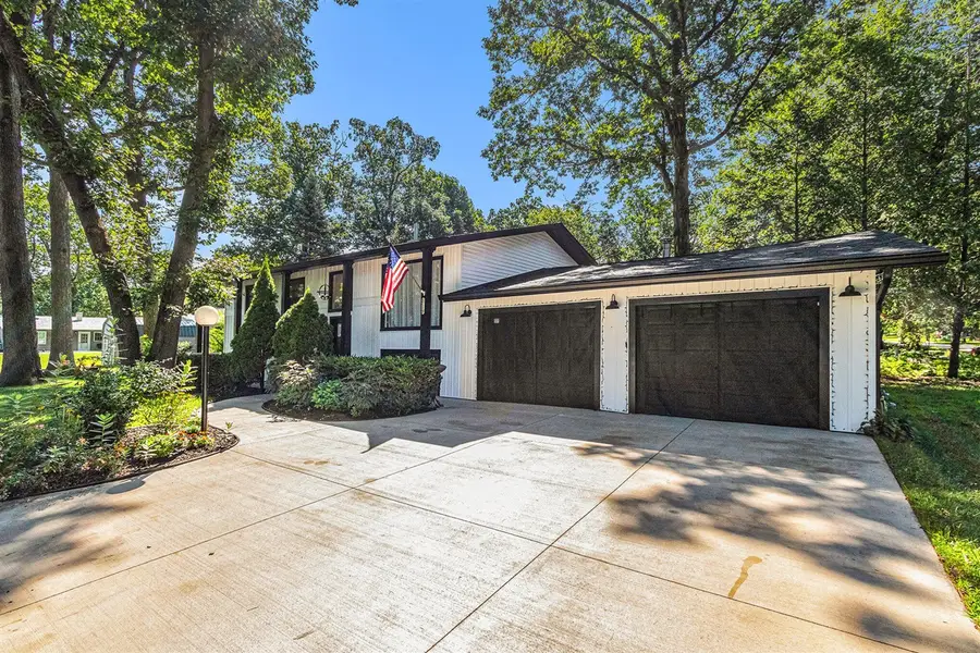 819 W Michigan, New Buffalo, MI 49117 - #3