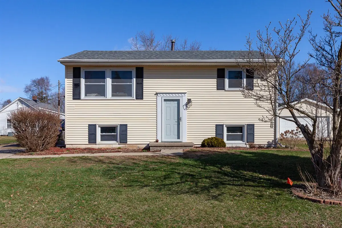 1207 W Pottawatamie, Tecumseh, MI 49286 - #1