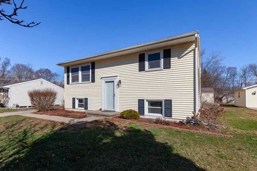 1207 W Pottawatamie, Tecumseh, MI 49286 - #3