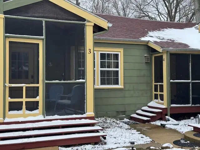 15657 Lakeshore #3, Union Pier, MI 49129 - #2