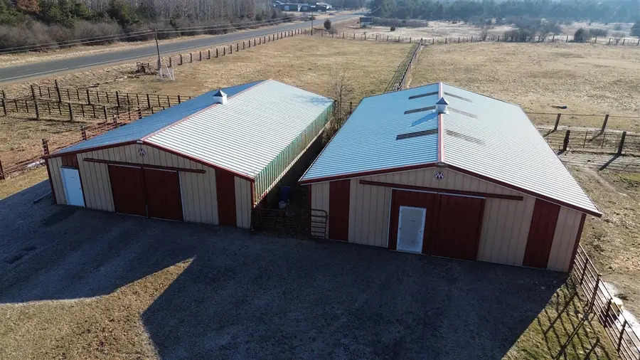 7924 N Deja, Edmore, MI 48829 - #2