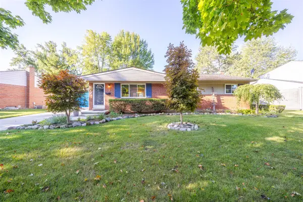 282 Nichols, Saline, MI 48176