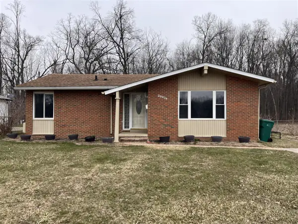 29934 Spain, Romulus, MI 48174