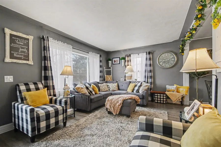 820 S Quarterline, Muskegon, MI 49442 - #2