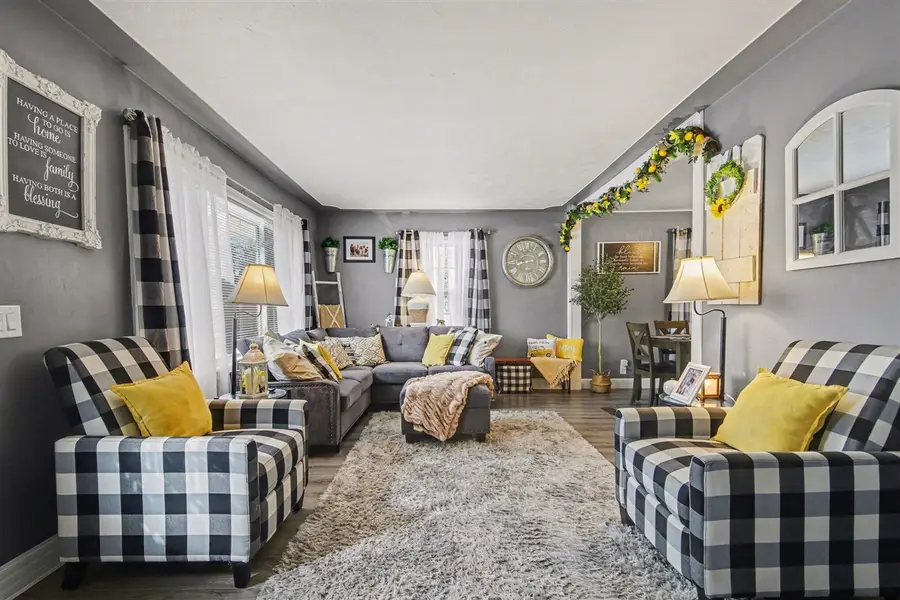 820 S Quarterline, Muskegon, MI 49442 - #3