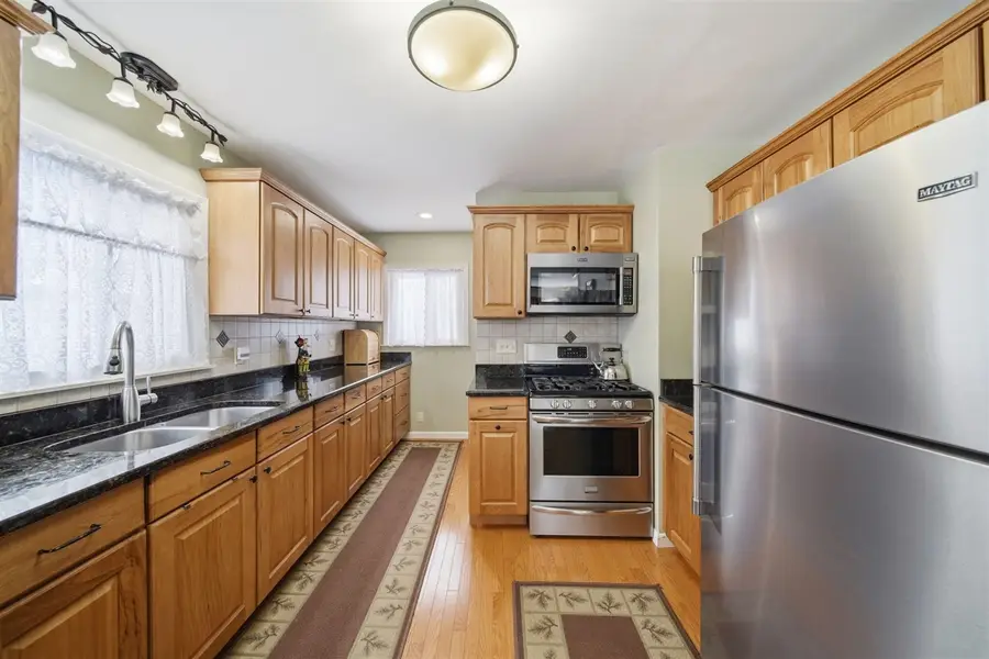 405 S Lakeside, Michigan Center, MI 49254 - #3