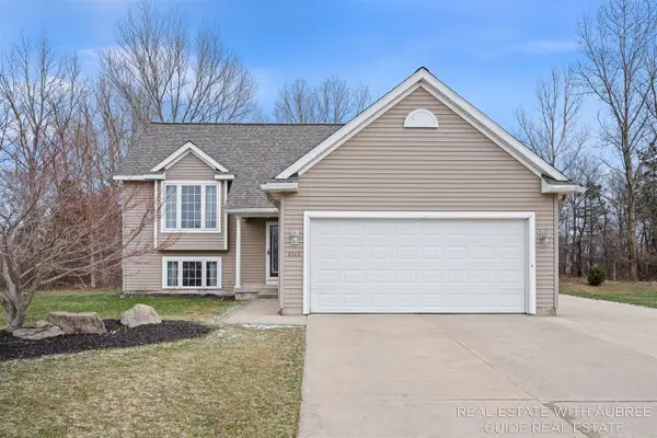 6948 Shady Knoll, Caledonia, MI 49316