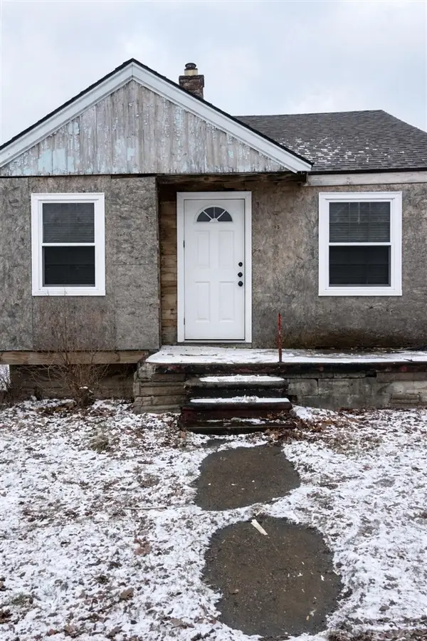 20137 Helen, Detroit, MI 48234