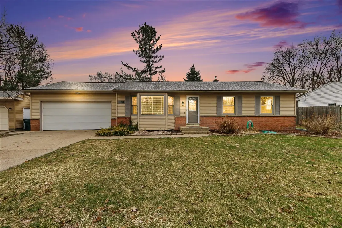 1600 Southlawn, Jenison, MI 49428 - #1