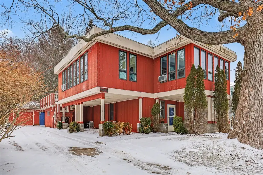 3135 Lakeshore, Muskegon, MI 49441 - #3