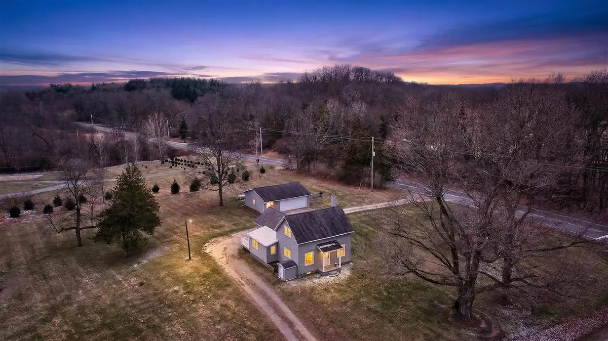 2001 Jefferson, Clarklake, MI 49234 - #1