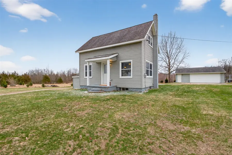 2001 Jefferson, Clarklake, MI 49234 - #3