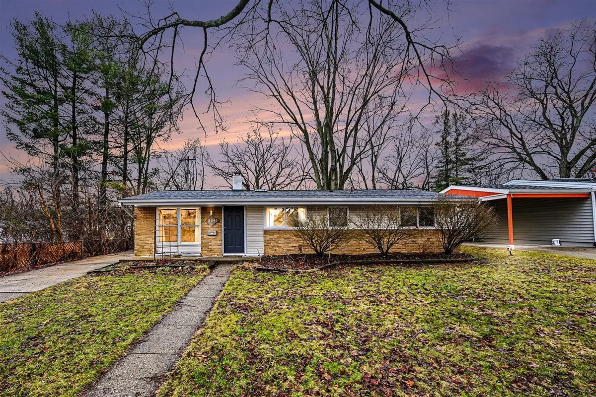 2840 Canterbury, Ann Arbor, MI 48104 - #1