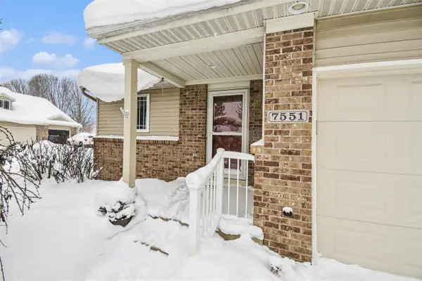 7551 Navajo Valley, Byron Center, MI 49315