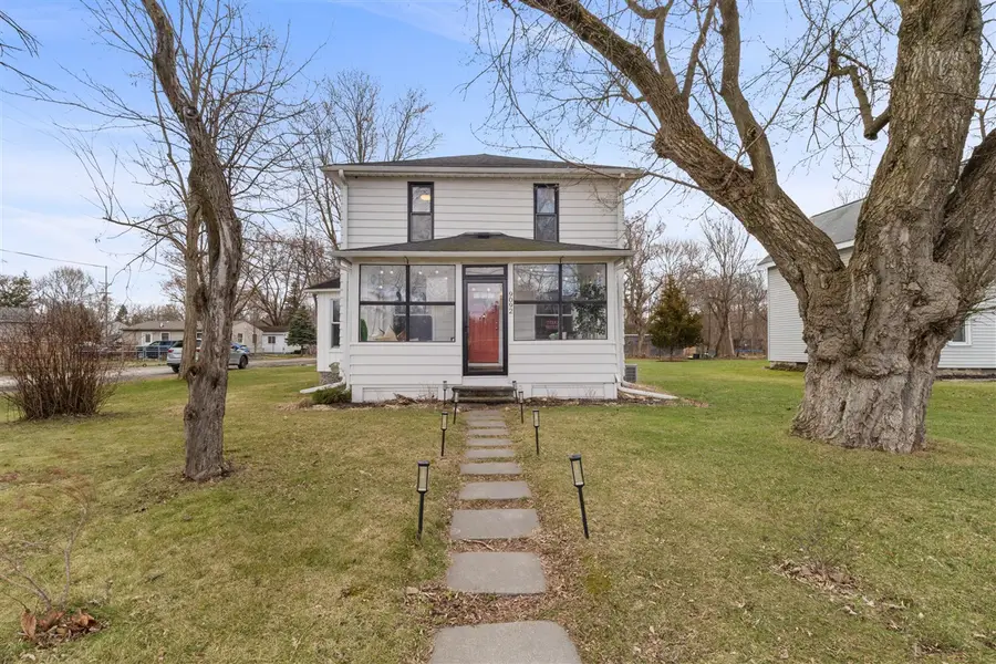 9092 Main, Whitmore Lake, MI 48189 - #2