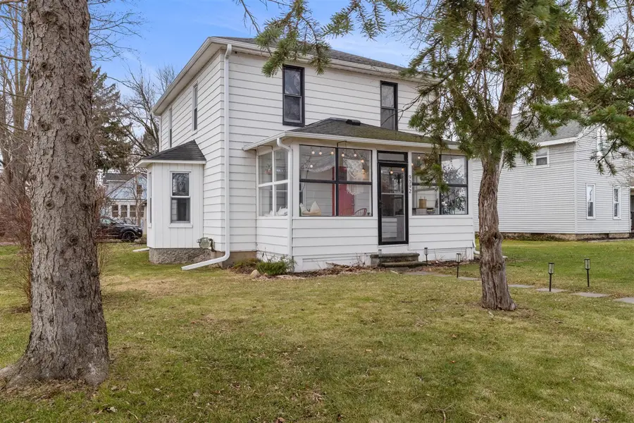 9092 Main, Whitmore Lake, MI 48189 - #3