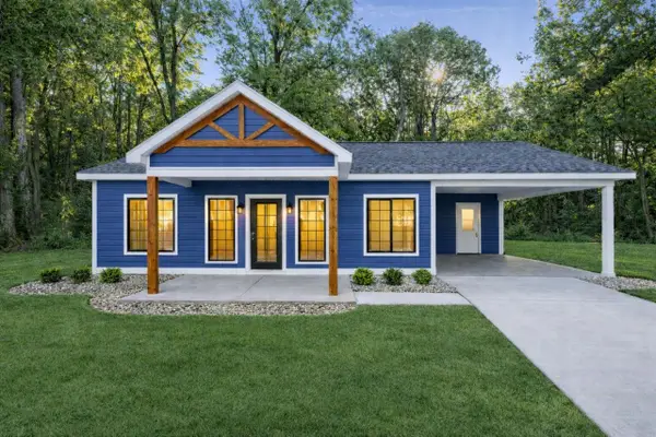 111 Oaklawn, Battle Creek, MI 49037