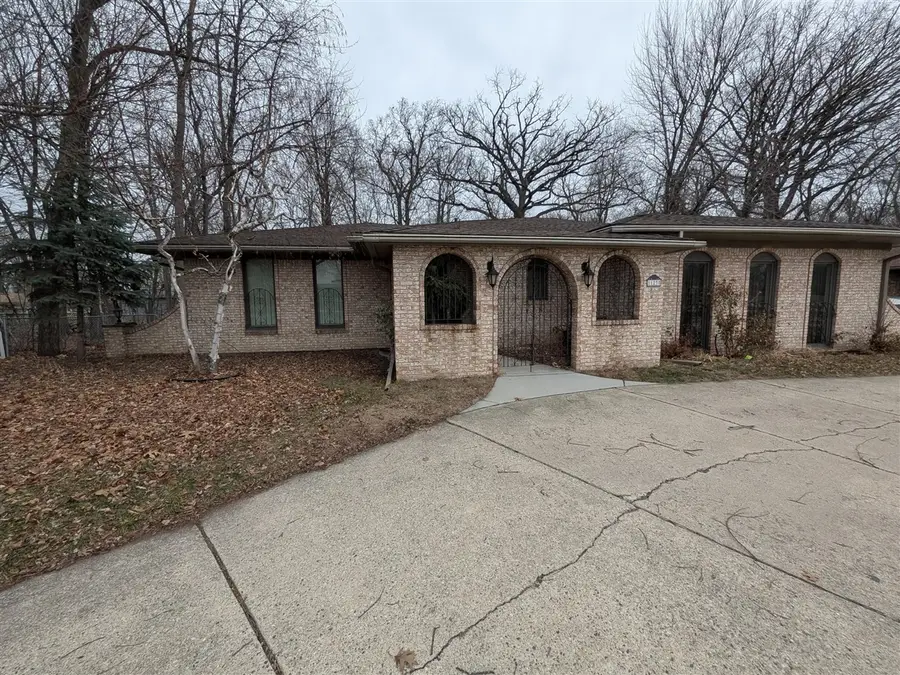 11235 Common, Warren, MI 48093 - #3