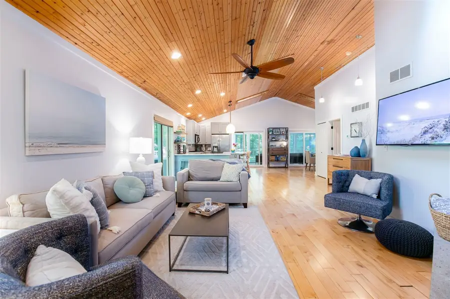 6010 Migiel, Sawyer, MI 49125 - #3