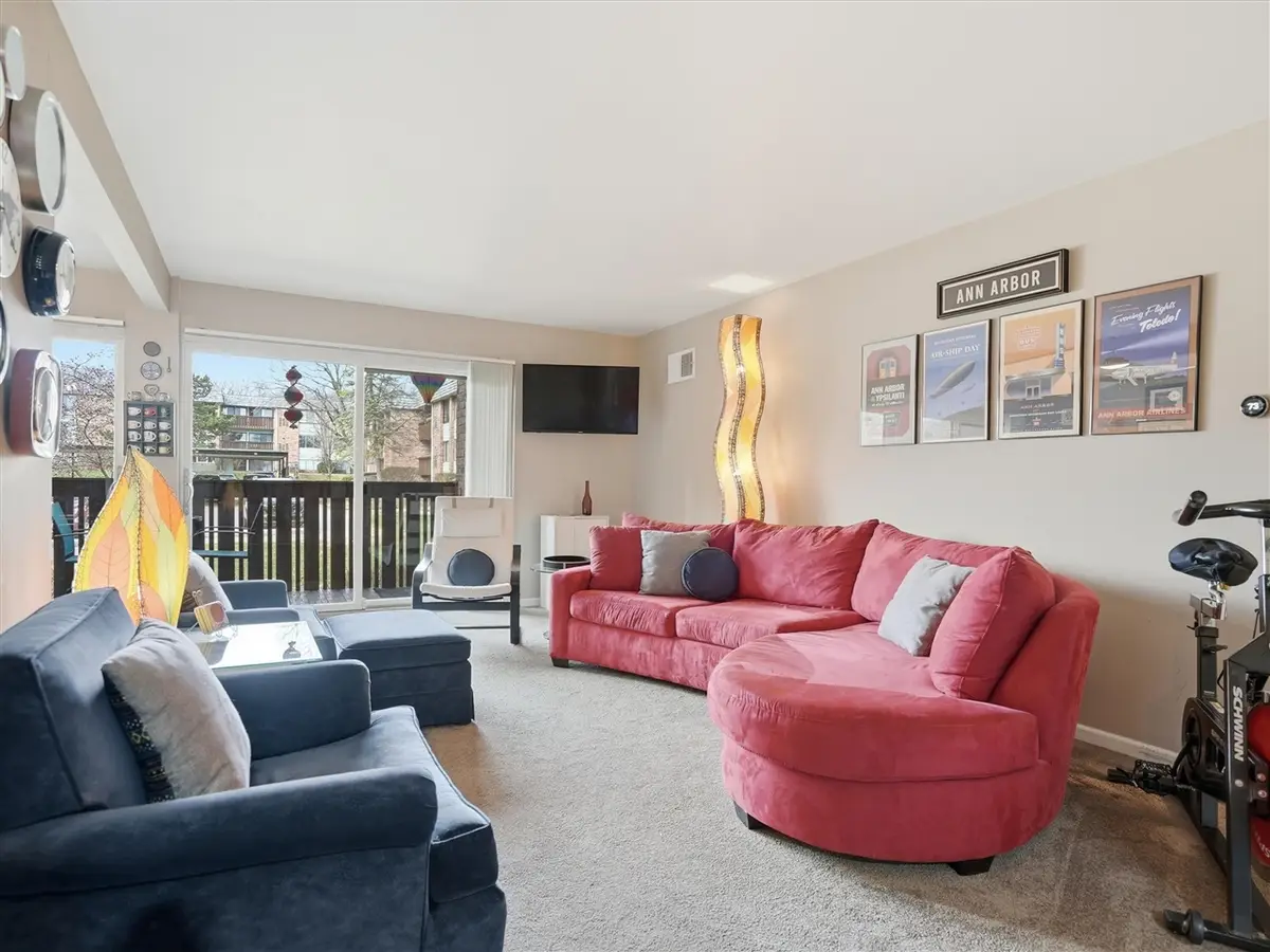 1265 S Maple #206, Ann Arbor, MI 48103 - #1