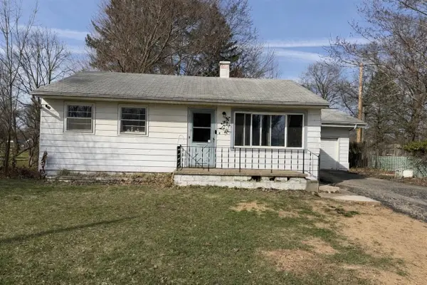 132 Lilac, Paw Paw, MI 49079