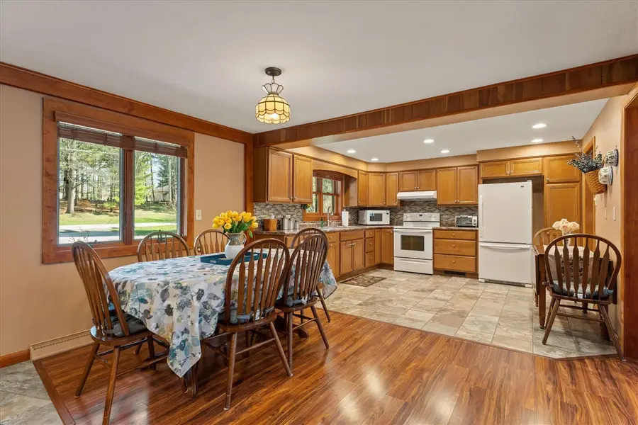 70902 Sunrise, Edwardsburg, MI 49112 - #3