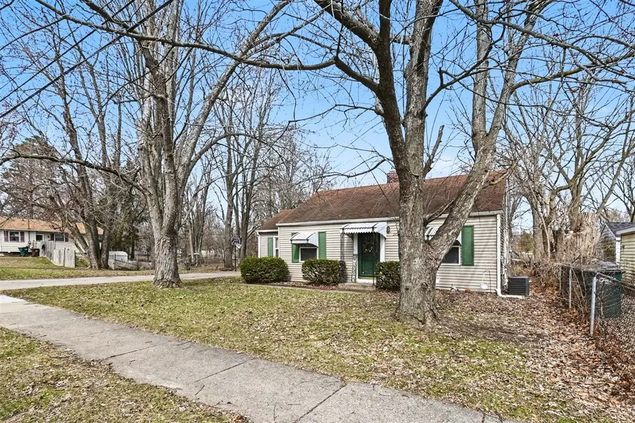 2820 Reo, Lansing, MI 48911 - #3