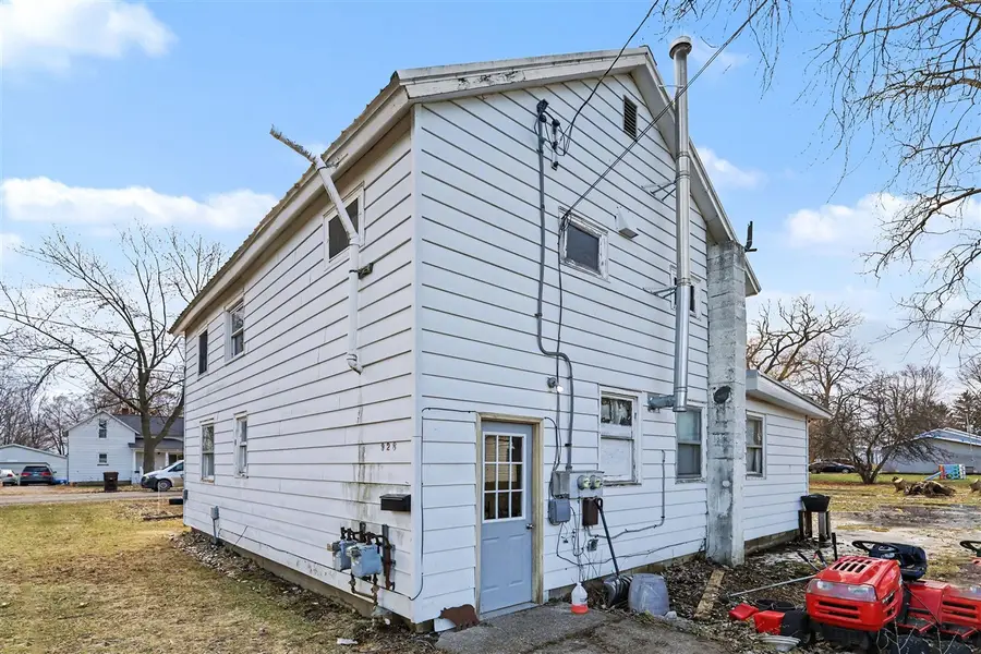 928 E Emerson, Ithaca, MI 48847 - #3