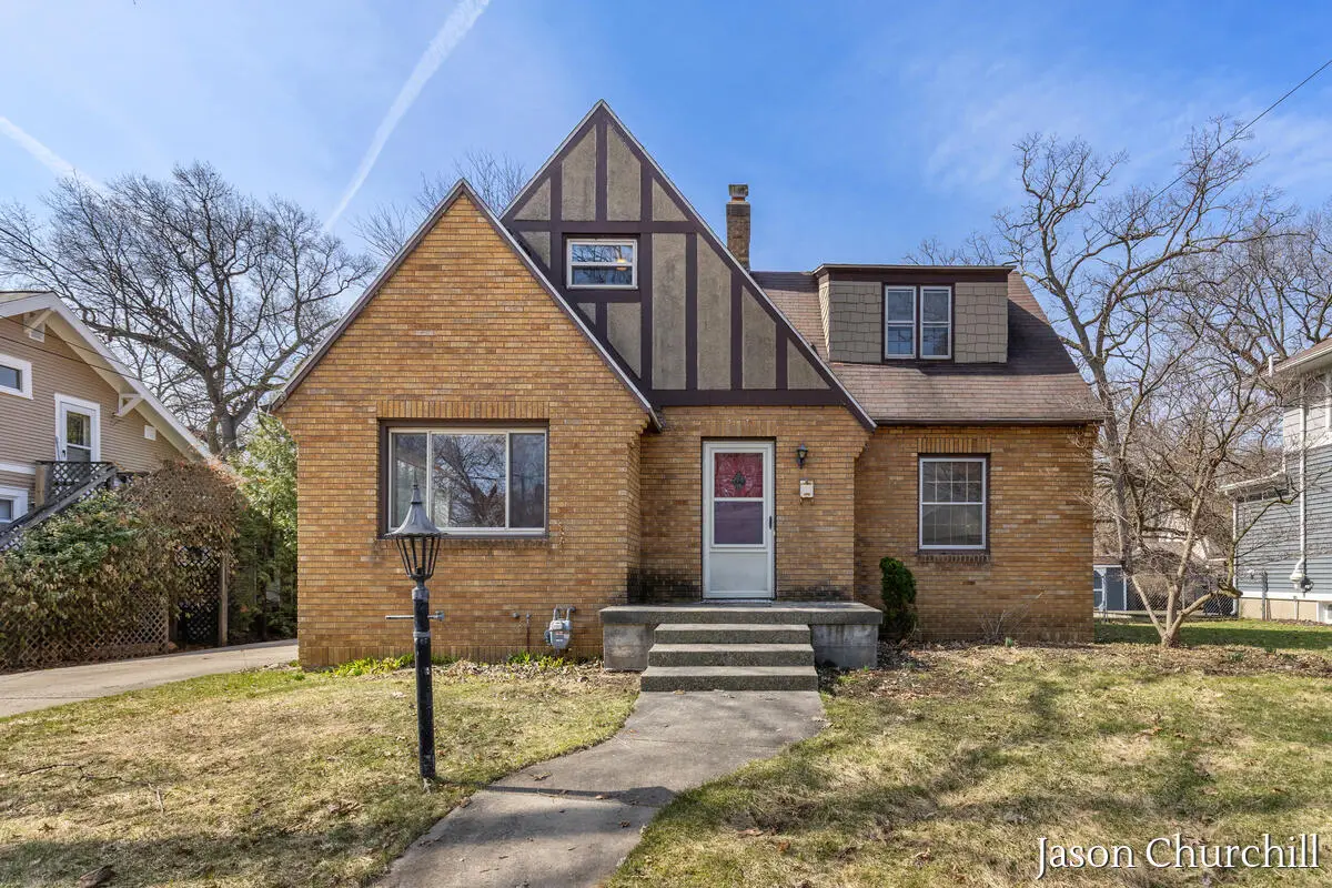 2621 Wyoming, Wyoming, MI 49519 - #1