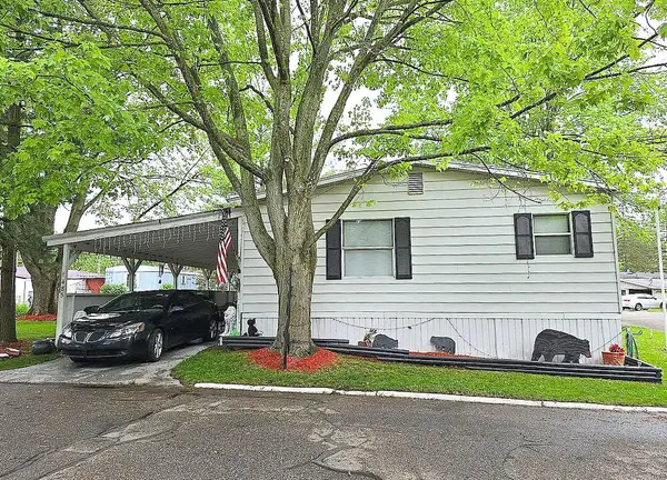 1485 Zuider, Holt, MI 48842