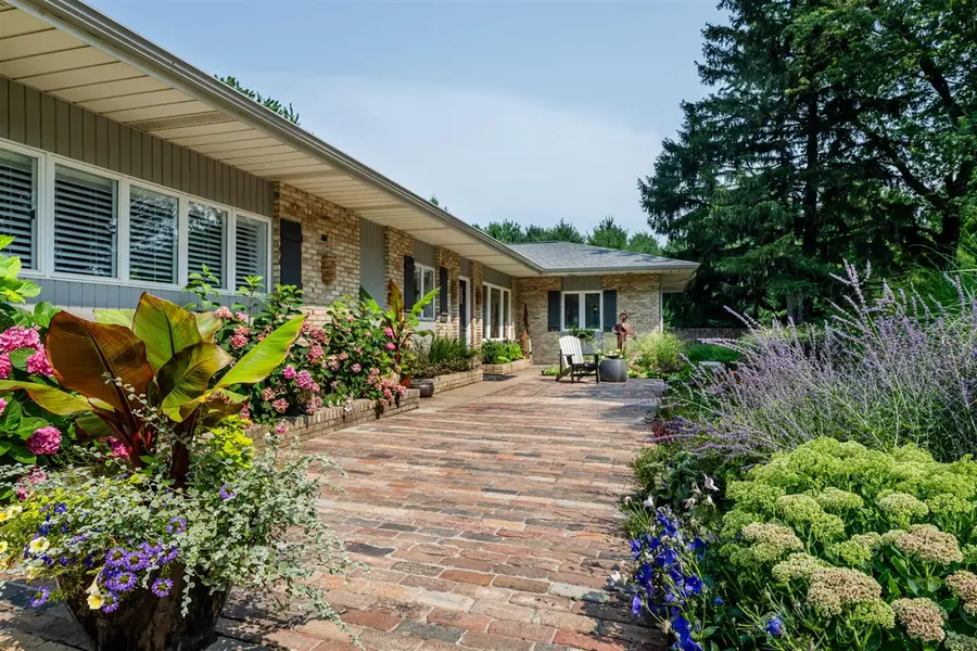 2585 Lake Bluff, Saint Joseph, MI 49085 - #2