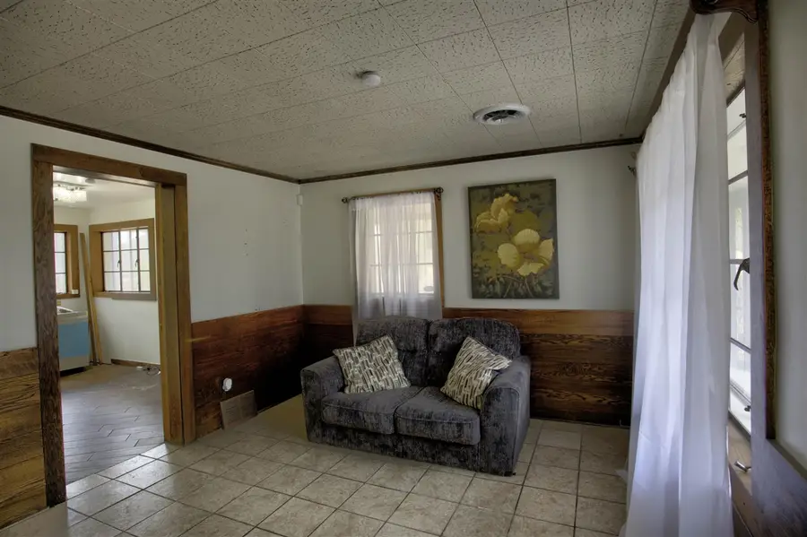 4491 S Jackson, Jackson, MI 49201 - #3