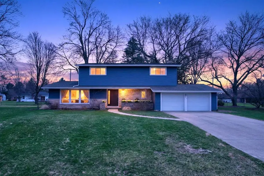 837 Thorntree, Jackson, MI 49203 - #2