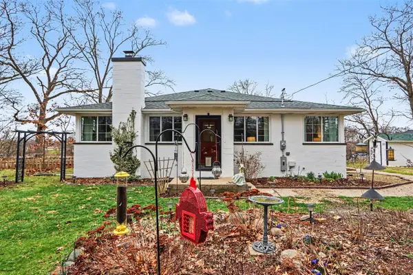 58864 River Heights, Three Rivers, MI 49093