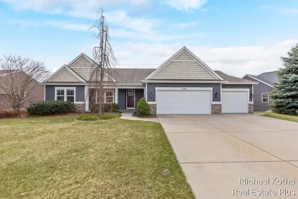 7532 Waterline, Allendale, MI 49401