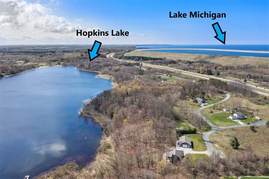 5424 W Oak Point, Ludington, MI 49431 - #2