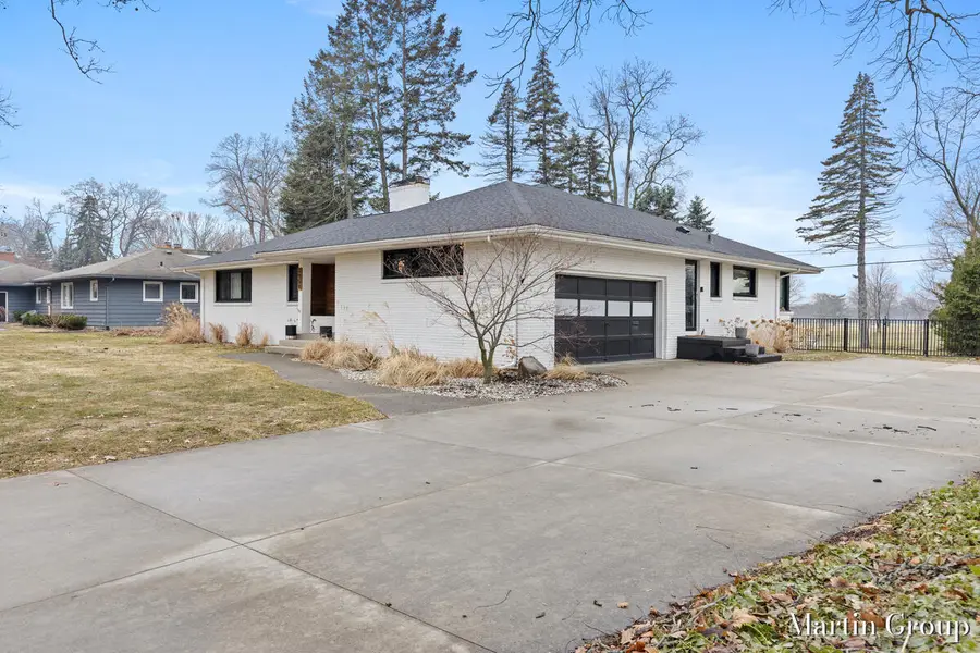 1959 Meadowfield, Grand Rapids, MI 49505 - #3