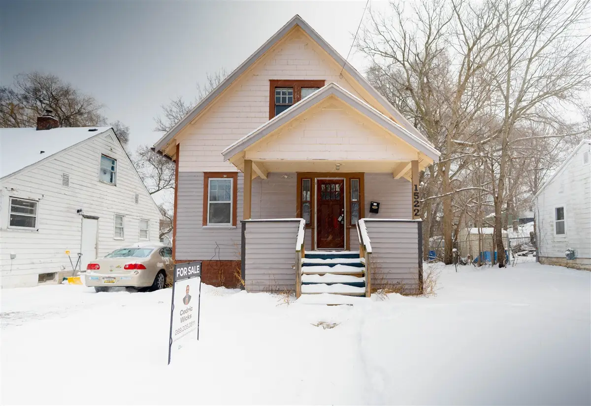 1522 Robertson, Lansing, MI 48915 - #1