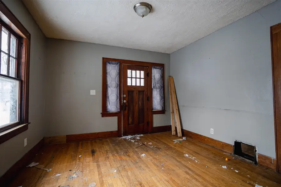 1522 Robertson, Lansing, MI 48915 - #3