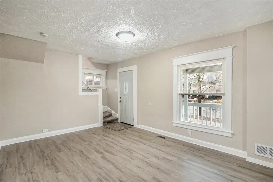 1101 May, Lansing, MI 48906 - #3