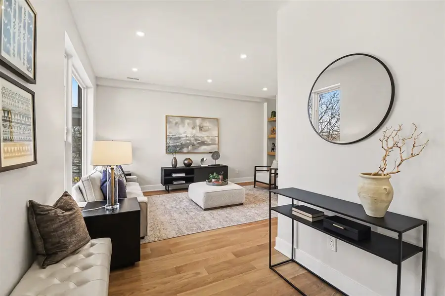 207 Sunset, Ann Arbor, MI 48103 - #3