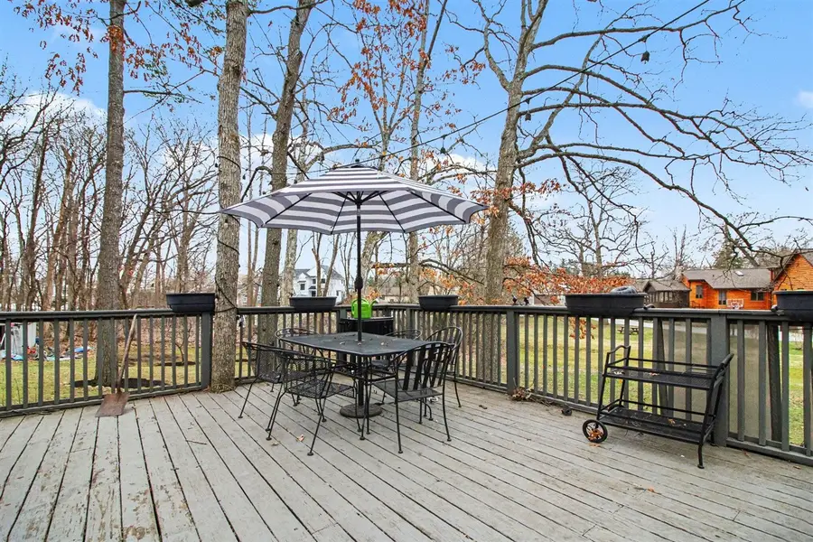 940 Leidich, Orion, MI 48362 - #2